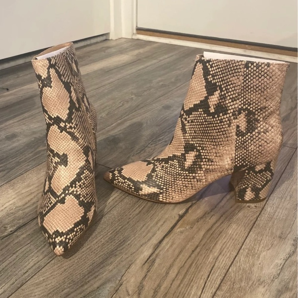 Steve Madden Nadalie Snake Booties